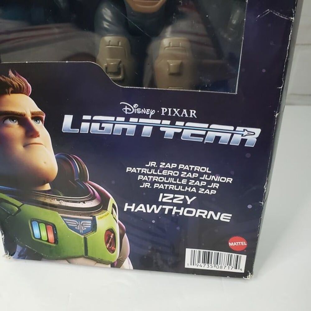 Disney Pixar Lightyear Izzy Hawthorne Action Figure 12" NEW Mattel Toy Girl - Picture 3 of 7